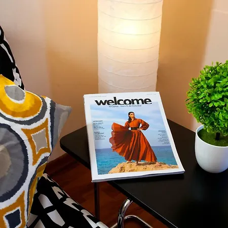 Plaza Beachfront Apt 2 Superhost Лимасол